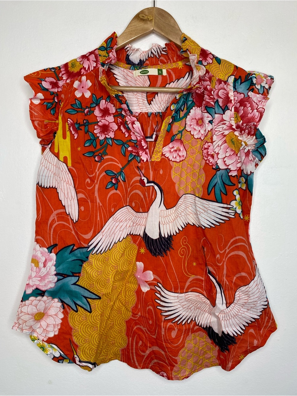 dolma Ruffled Bird Floral blouse size Small Vaca tropical travel